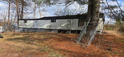 /international/us/604-knepp-circle-jamestown-tn-110104952799/