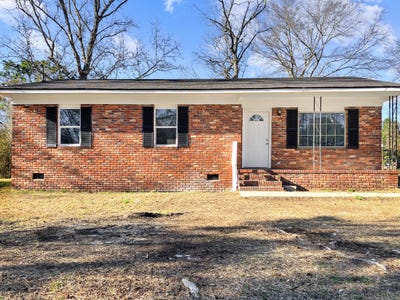 /international/us/306-sandra-drive-johnston-sc-110107922783/
