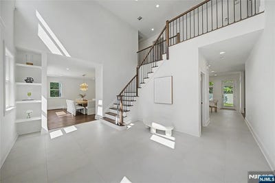 /international/us/337-franklin-haworth-nj-110109195964/