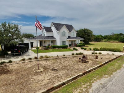 /international/us/33-quail-ridge-goldthwaite-tx-110108610905/