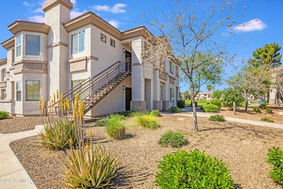 /international/us/1941-s-pierpont-drive-mesa-az-110106526401/