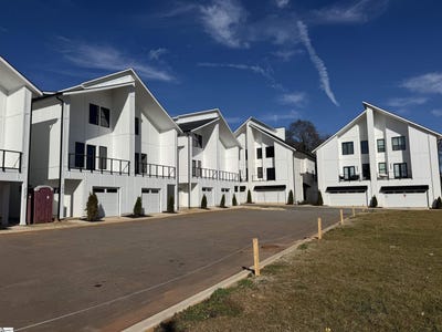 /international/us/208-ackert-way-greenville-sc-110107306170/