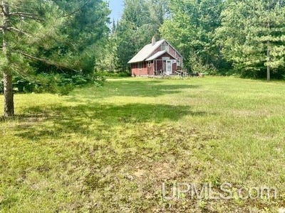 /international/us/9000-bear-lake-lodge-road-ishpeming-mi-110110276965/