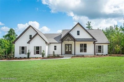 /international/us/7259-deville-estates-drive-deville-la-110104549783/