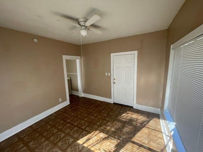 /international/us/404-amarillo-street-abilene-tx-110108492725/