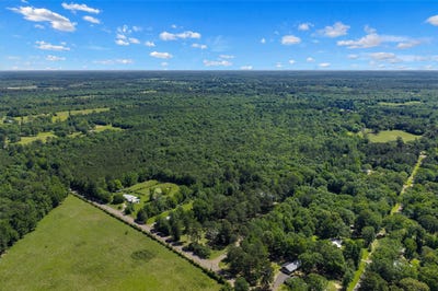 /international/us/county-road-3361-de-berry-tx-110108365160/