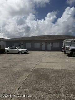 /international/us/1418-norman-street-ne-palm-bay-fl-110108377626/
