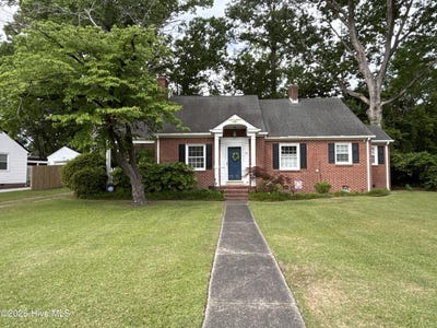 /international/us/115-jean-circle-jacksonville-nc-110107955669/