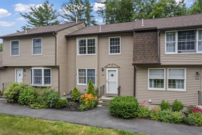 /international/us/104-evergreen-drive-waterville-me-110100940578/