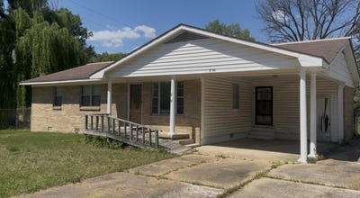 /international/us/210-broad-st-lepanto-ar-110107241238/
