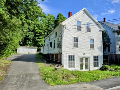 /international/us/12-depot-street-kingfield-me-110099639020/