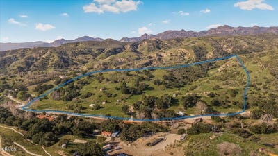 /international/us/12051-browns-canyon-road-chatsworth-ca-110101595082/