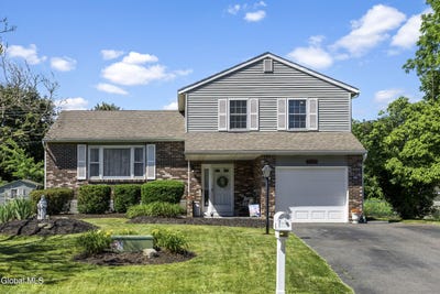 /international/us/46-windmill-drive-glenmont-ny-110108883178/
