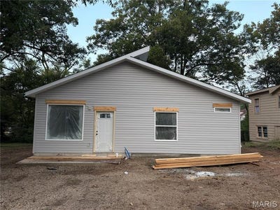 /international/us/725-n-10th-street-poplar-bluff-mo-110120627295/