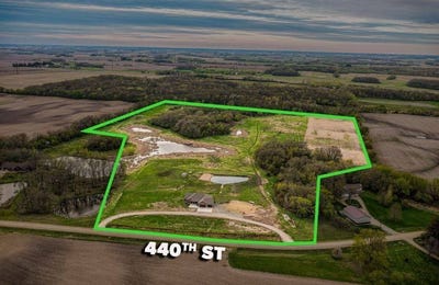 /international/us/1250-440th-st-northwood-ia-110107699276/