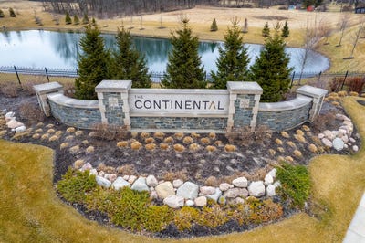 /international/us/9260-continental-way-st-john-in-110105961269/