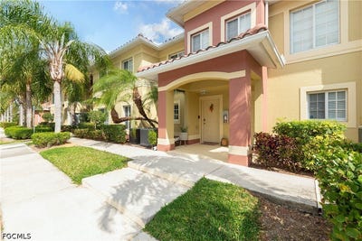 /international/us/9455-ivy-brook-run-fort-myers-fl-110120650056/