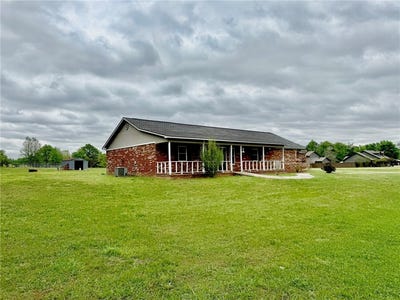 /international/us/1136-river-road-pottsville-ar-110105521254/
