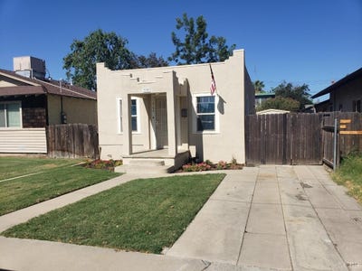 /international/us/904-kaweah-street-hanford-ca-110107867142/