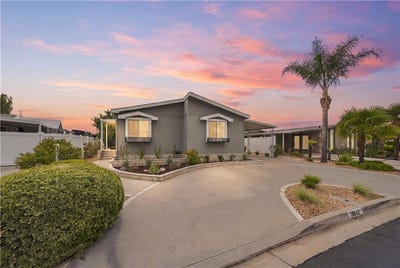 /international/us/38642-via-amarilla-murrieta-ca-110120004573/