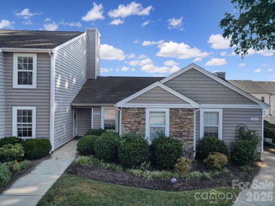 /international/us/1821-fairlawn-court-rock-hill-sc-110120092381/