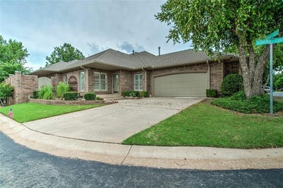 /international/us/1900-nw-159th-place-edmond-ok-110100632915/