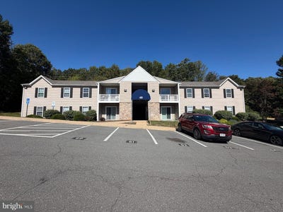 /international/us/40-smokewood-court-stafford-va-110120552645/