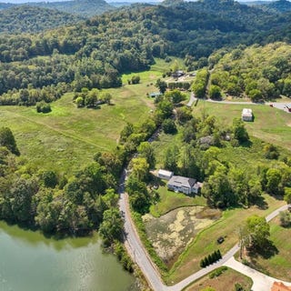 /international/us/1278-brooks-bend-lane-gainesboro-tn-110110105854/