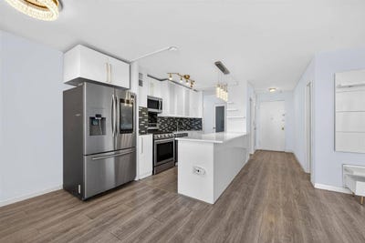 /international/us/10-huron-ave-jersey-city-nj-110108225227/