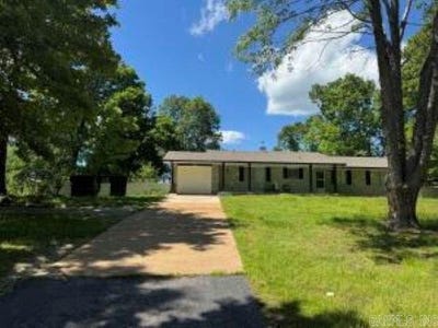 /international/us/1323-riverview-drive-horseshoe-bend-ar-110108356341/