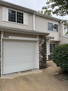 /international/us/3799-village-run-drive-des-moines-ia-110120017600/