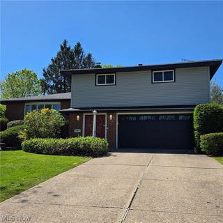 /international/us/34600-w-sharondale-drive-solon-oh-110108387367/