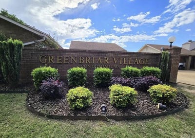 /international/us/2705-b-greenbriar-jonesboro-ar-110099639682/
