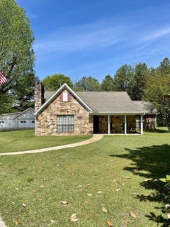 /international/us/1662-dale-road-caledonia-ms-110107203077/