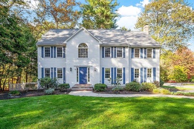 /international/us/2-macquarrie-lane-westford-ma-110107087184/