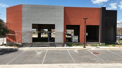/international/us/7518-mcpherson-rd-laredo-tx-110108500067/