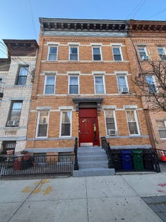 /international/us/59-51-madison-st-ridgewood-ny-110108170553/