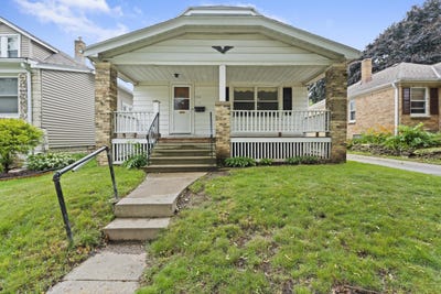 /international/us/212-s-77th-st-milwaukee-wi-110100802090/