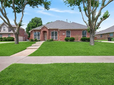 /international/us/312-cave-river-drive-murphy-tx-110108745071/