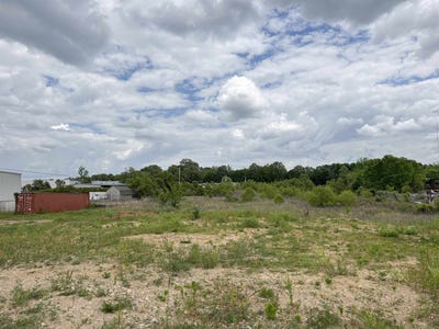/international/us/9051-macon-rd-cordova-tn-110107601012/