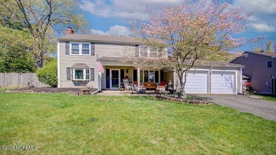 /international/us/8-darby-road-marlboro-nj-110107481411/