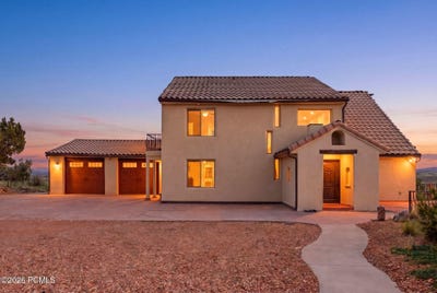 /international/us/75-n-200-e-street-alton-ut-110108881445/