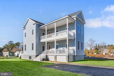 /international/us/8046-clarkson-ln-chincoteague-va-110109084592/