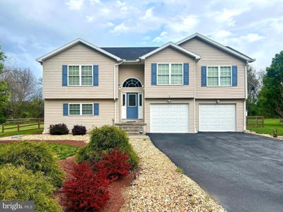 /international/us/326-hollida-lane-martinsburg-wv-110108417736/