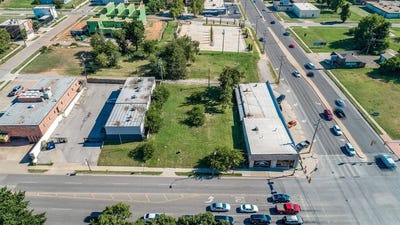 /international/us/926-nw-10th-street-oklahoma-city-ok-110096598267/