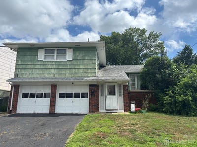 /international/us/64-s-cliff-road-s-colonia-nj-110100744203/