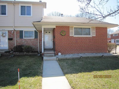 /international/us/8238-farnum-avenue-warren-mi-110106270895/