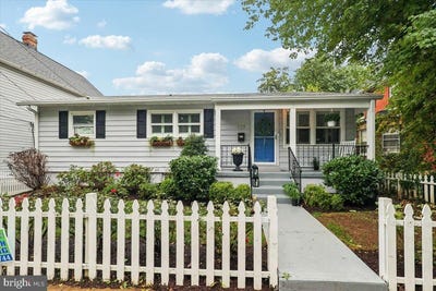 /international/us/827-bay-ridge-ave-annapolis-md-110120094103/