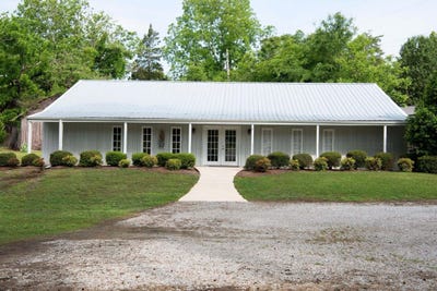 /international/us/2514-newburg-rd-haleyville-al-110110039446/