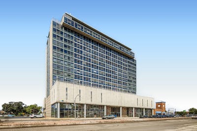 /international/us/7234-w-north-avenue-elmwood-park-il-110102359720/